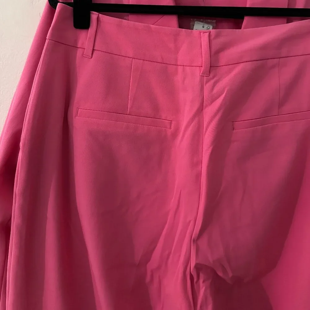 Pink Suit (Blazer + Dress Pants) - Picture 4 of 7